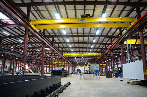 Hoosier crane for manufacturing plant
